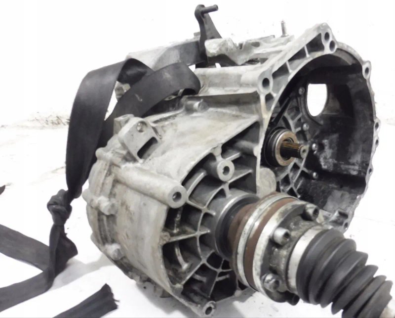Механічна коробка передач HDV KDN JLU KNS KXX AUDI A3 8P VW PASSAT B6 2.0 TDI гарантія — фото 8