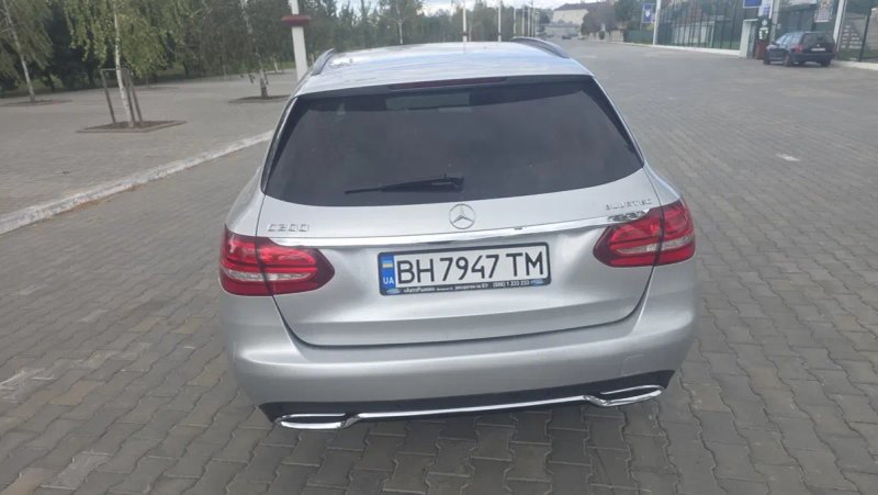 Mercedes-Benz C200 1.6 CRDI 2015г — фото 4