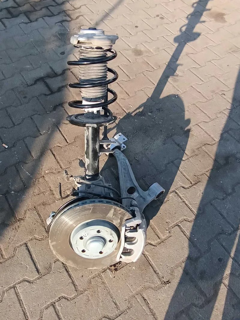 Mercedes Benz EQB W243 Підвіска передня комплектна ліва права — фото 3