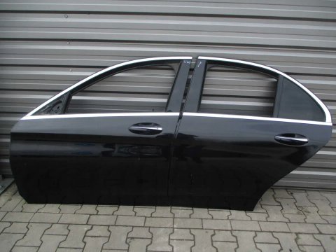 MERCEDES C-Class W205 Двері перед зад ліві праві