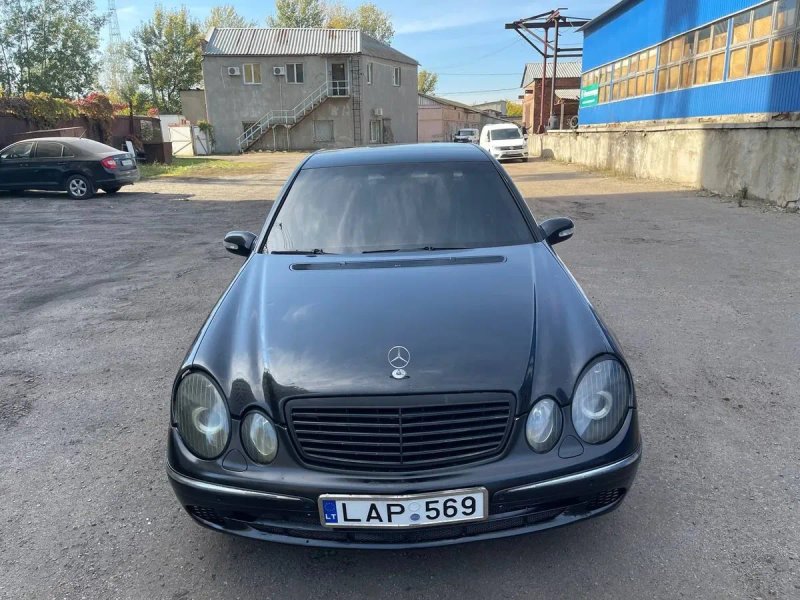 Mercedes E211( Мерседес Е211)3,2 Дизель 2003 рік Автомат Зад привід гарний лонговий Седан — фото 3