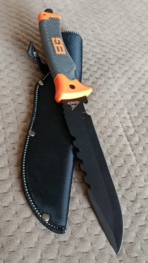 Мисливський тактичний ніж Gerber у чохлі