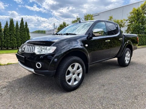 Mitsubishi L200 2010...
