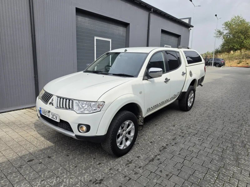 Mitsubishi L200 2012 рік Ідеал — фото 6