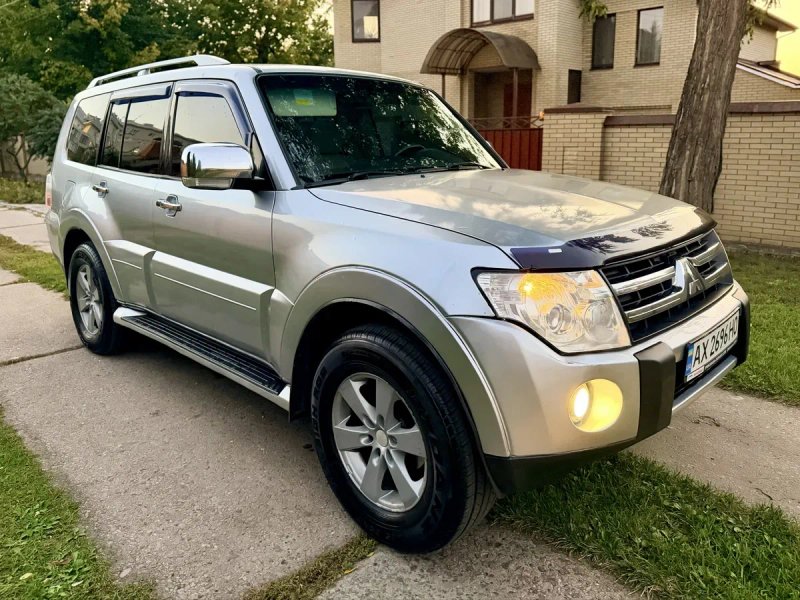 Mitsubishi Pajero 2007 3.0 GBO Avtomat — фото 3