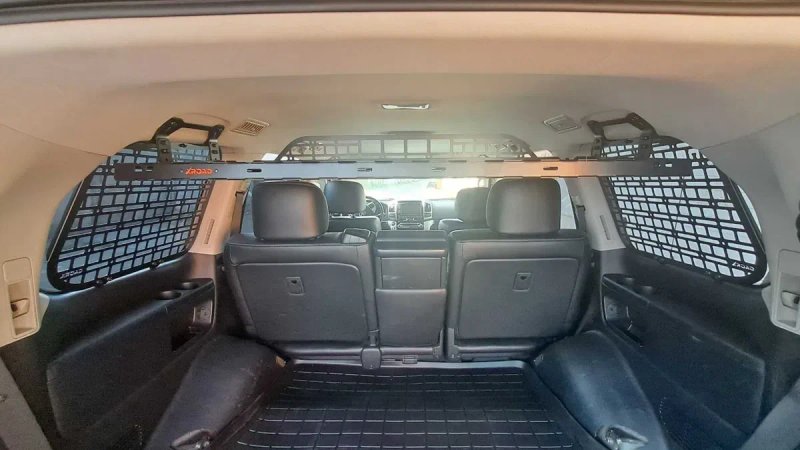 MOLLE-панелі на вікна Toyota Land Cruiser 200 / 100 XRoad Органайзер у багажник — фото 7