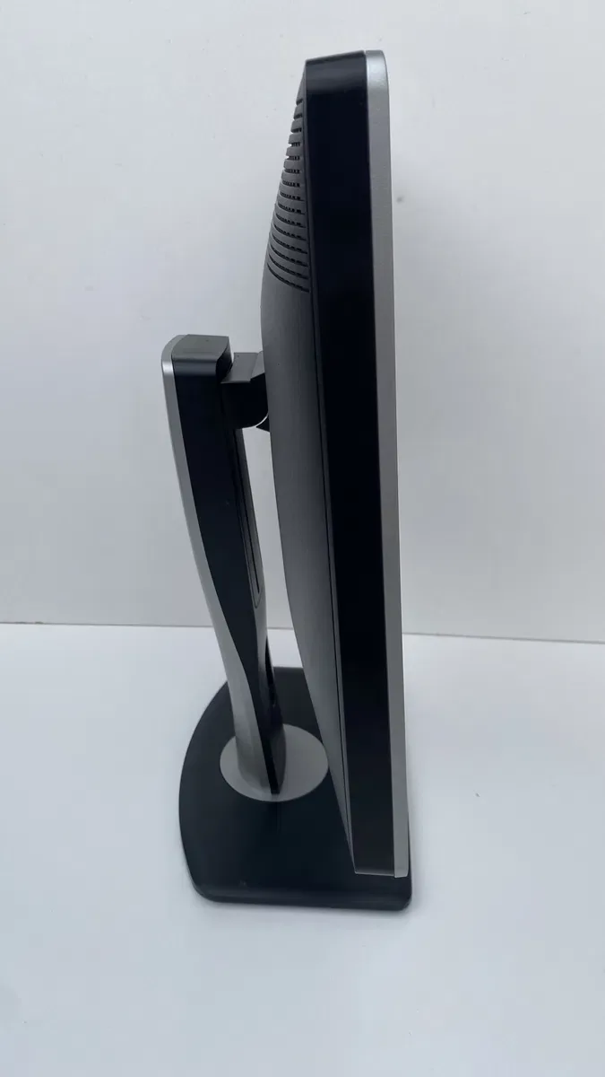 Монітор 22" LED TN, Dell P2213t 1680 x 1050 16:10 VGA, DVI, DPort — фото 3