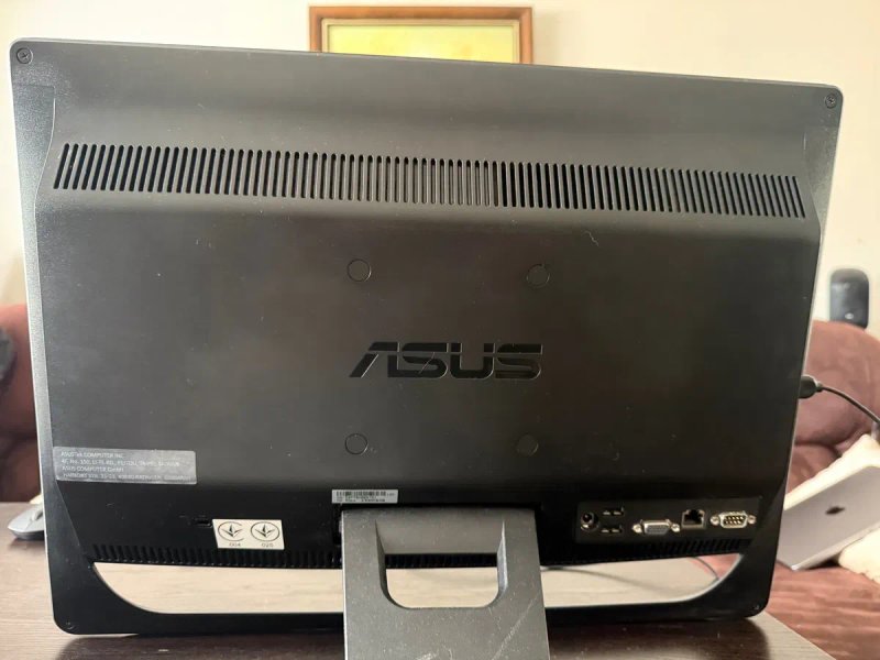 Моноблок ASUS ET2013IUKI / Core i3 / 4 ГБ / SSD 120 ГБ / 20″ — фото 2