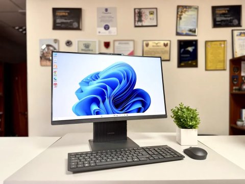 Моноблок Lenovo IdeaCentre 3 24ARR9 / Ryzen 5 7535HS / 16GB RAM / SSD 512GB / 24” FHD IPS