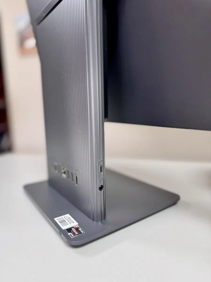 Моноблок Lenovo IdeaCentre 3 24ARR9 / Ryzen 5 7535HS / 16GB RAM / SSD 512GB / 24” FHD IPS — фото 4