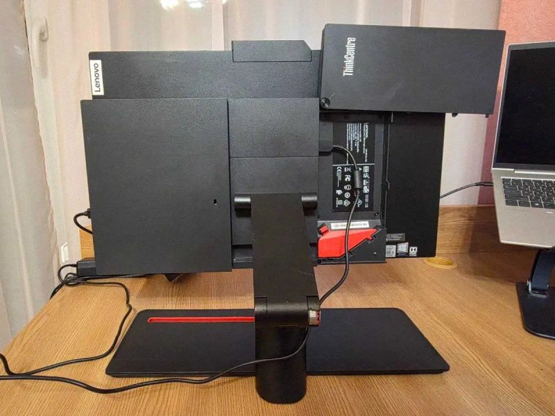 Моноблок Lenovo ThinkCentre M70A: i5 10400 / 12Gb DDR4 / SSD / HDD — фото 4