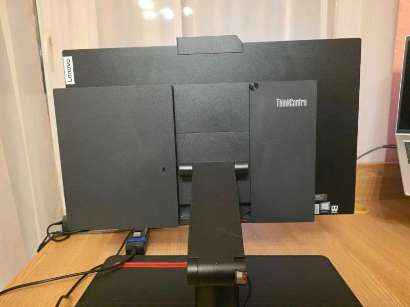 Моноблок Lenovo ThinkCentre M70A: i5 10400 / 12Gb DDR4 / SSD / HDD — фото 5