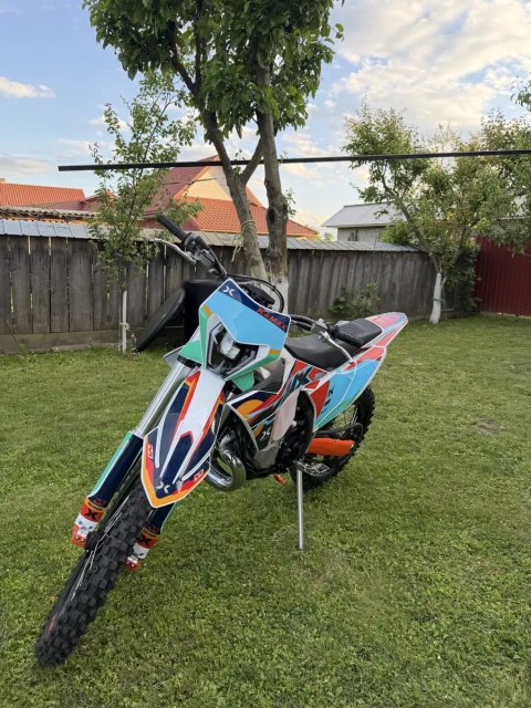 Мотоцикл 2т Kamax 300cc