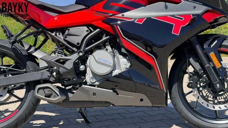 Мотоцикл CFMOTO 250SR Lite — фото 2