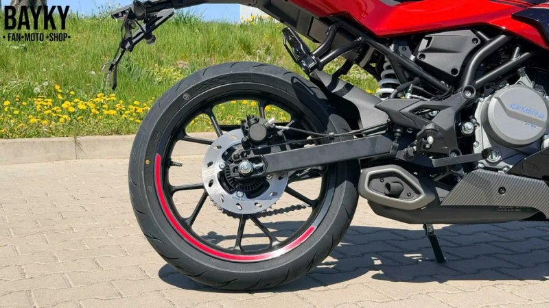 Мотоцикл CFMOTO 250SR Lite — фото 4
