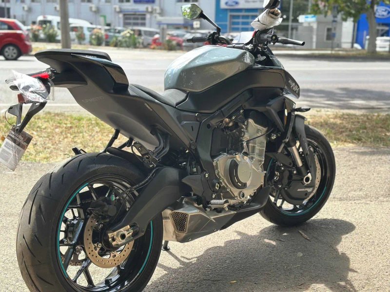 Мотоцикл CFMOTO 675NK — фото 4