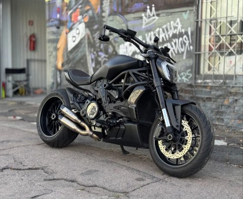 Мотоцикл Ducati XDiavel 2019 рік