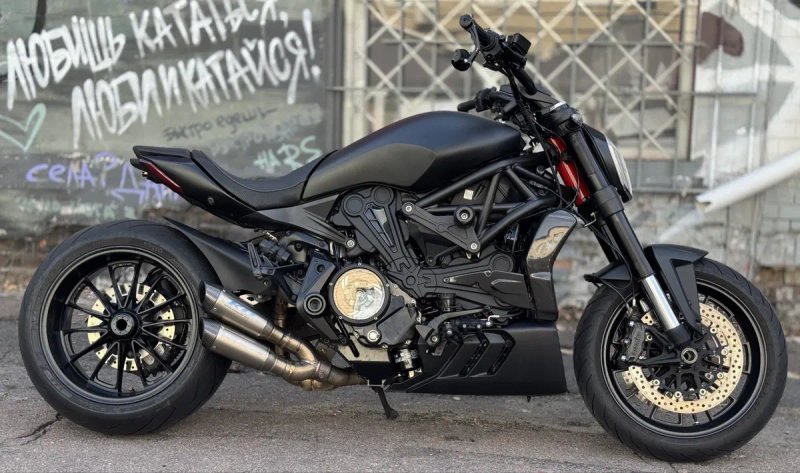 Мотоцикл Ducati XDiavel 2019 рік — фото 4