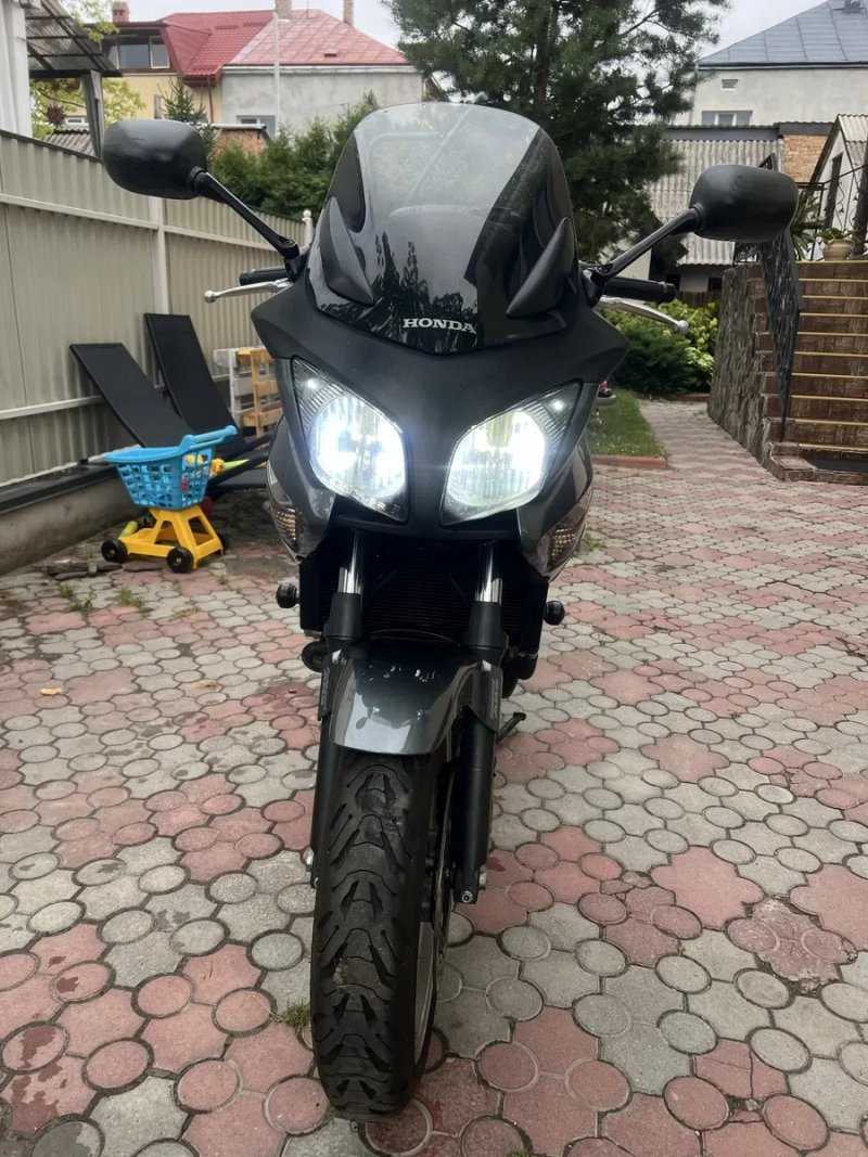 мотоцикл Honda CBF 600SA — фото 2