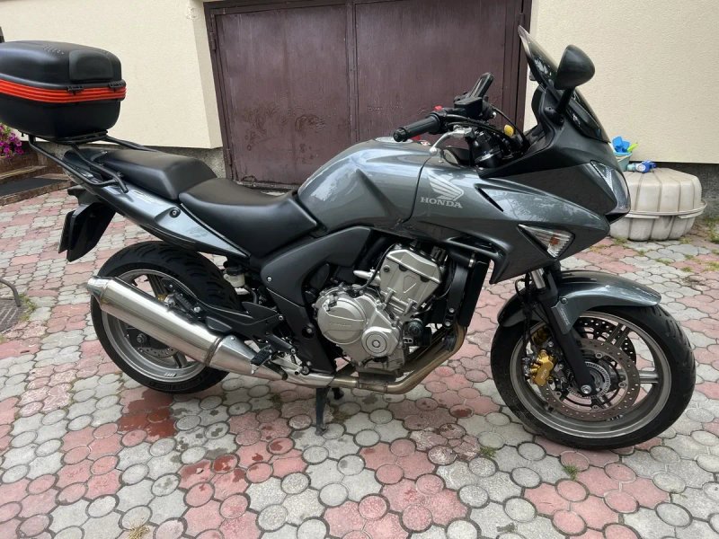 мотоцикл Honda CBF 600SA — фото 4