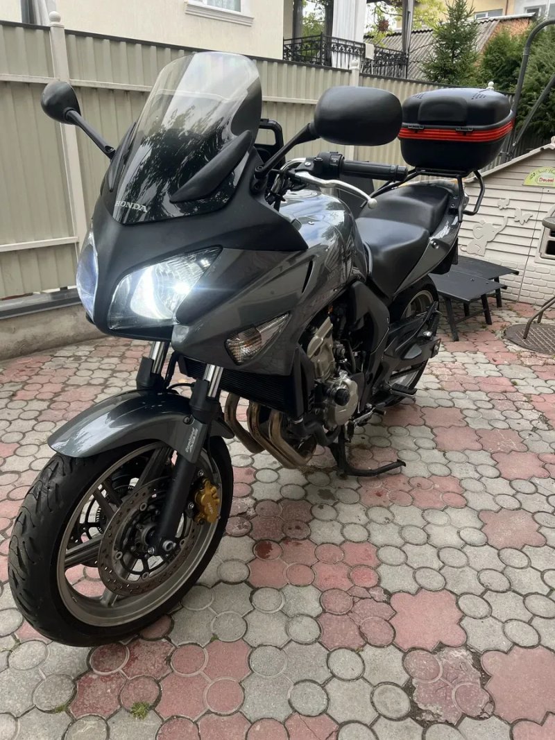 мотоцикл Honda CBF 600SA — фото 7
