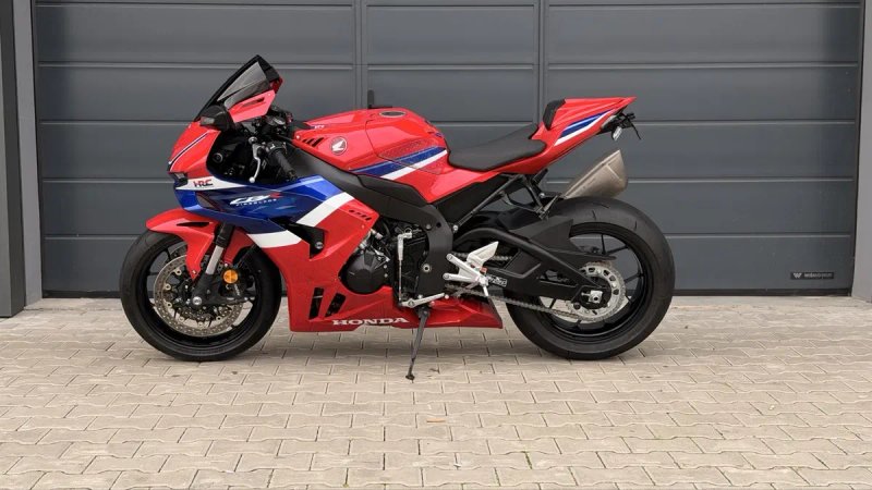 Мотоцикл HONDA CBR 1000 RR-R Fireblade — фото 5