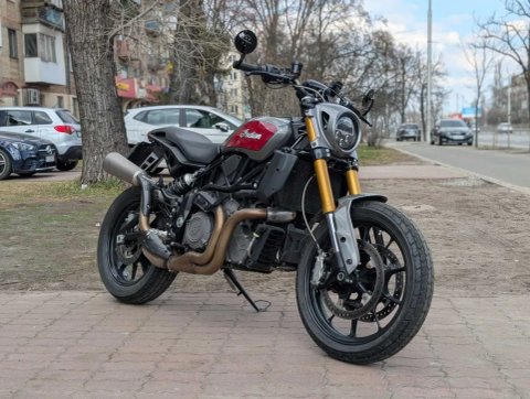 Мотоцикл INDIAN FTR 1200 2022 рік 9100 км