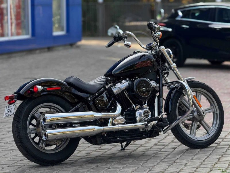 Мотоцикл круізер Harley-Davidson FXST Softail Standard 2023 — фото 2