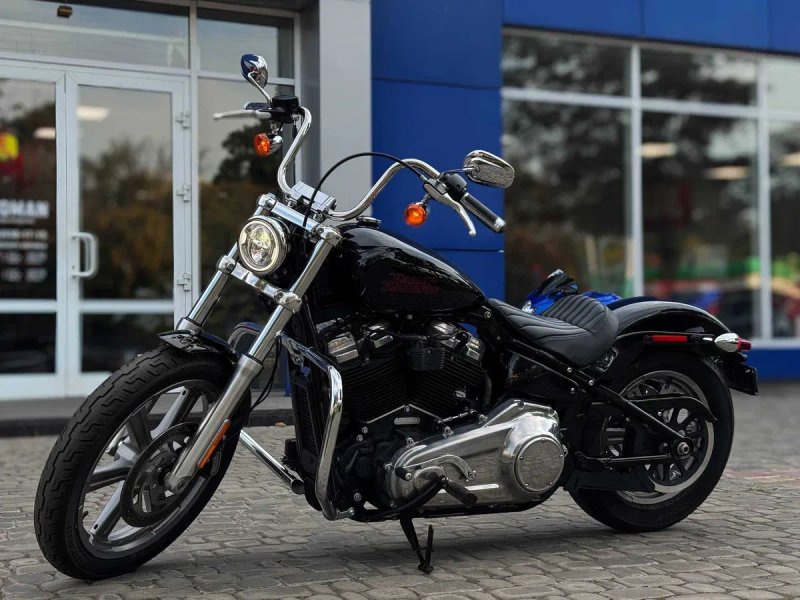 Мотоцикл круізер Harley-Davidson FXST Softail Standard 2023 — фото 3