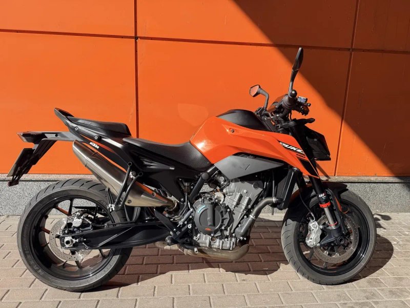 Мотоцикл KTM 790 DUKE /2026/З TECH PACK — фото 4