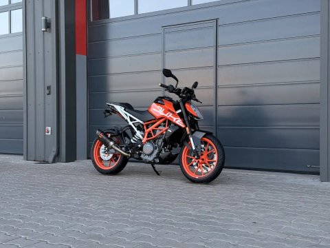 Мотоцикл KTM Duke 390