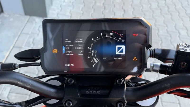 Мотоцикл KTM Duke 390 — фото 7