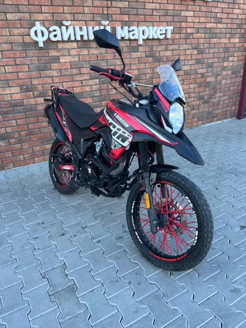 Мотоцикл Loncin LX200