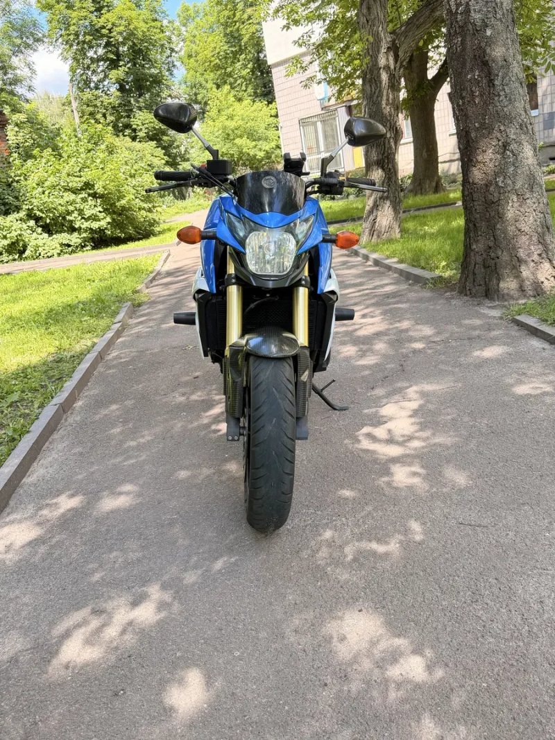 мотоцикл Suzuki gsr 750 — фото 6