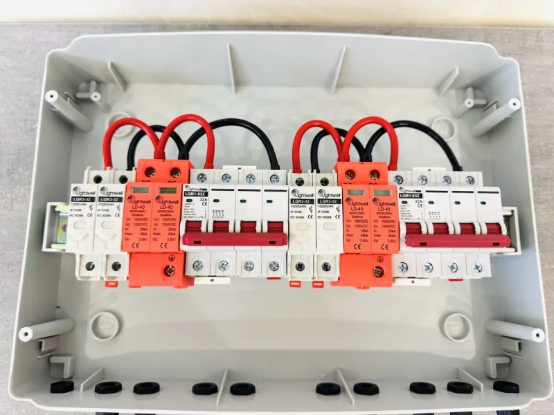 На 2 стрінги‼️1000В 32А PV DC щит MCB SPD збірка комплект для сонячних солнечных панелей поля захисту захист защита инвертора інвертора ПЗІП УЗІП УЗИП — фото 7