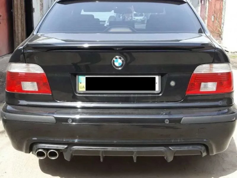 Накладка на задний М бампер BMW 5 E39, диффузор под 1 или 2 трубы для БМВ Е39 — фото 3