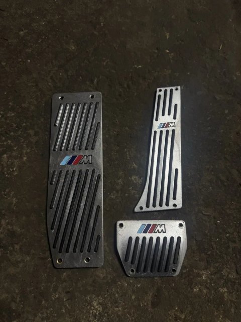Накладки на педалі МКПП BMW "M" E30 E32 E36 E38 E39 E46 E53 E84 E87 E90