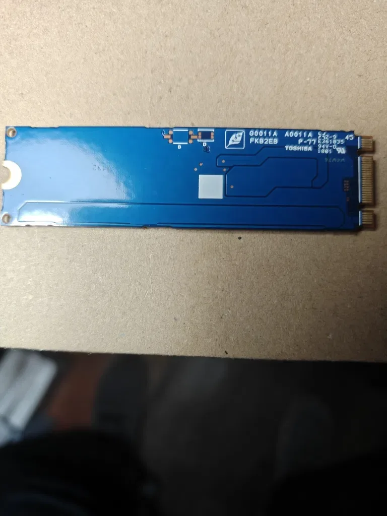 Накопичувач Toshiba sata m2 об’ємом 256 gb, стан НЕВІДОМИЙ! — фото 2