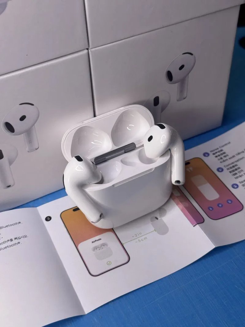 Навушники Apple Airpods 4 ANC — фото 3