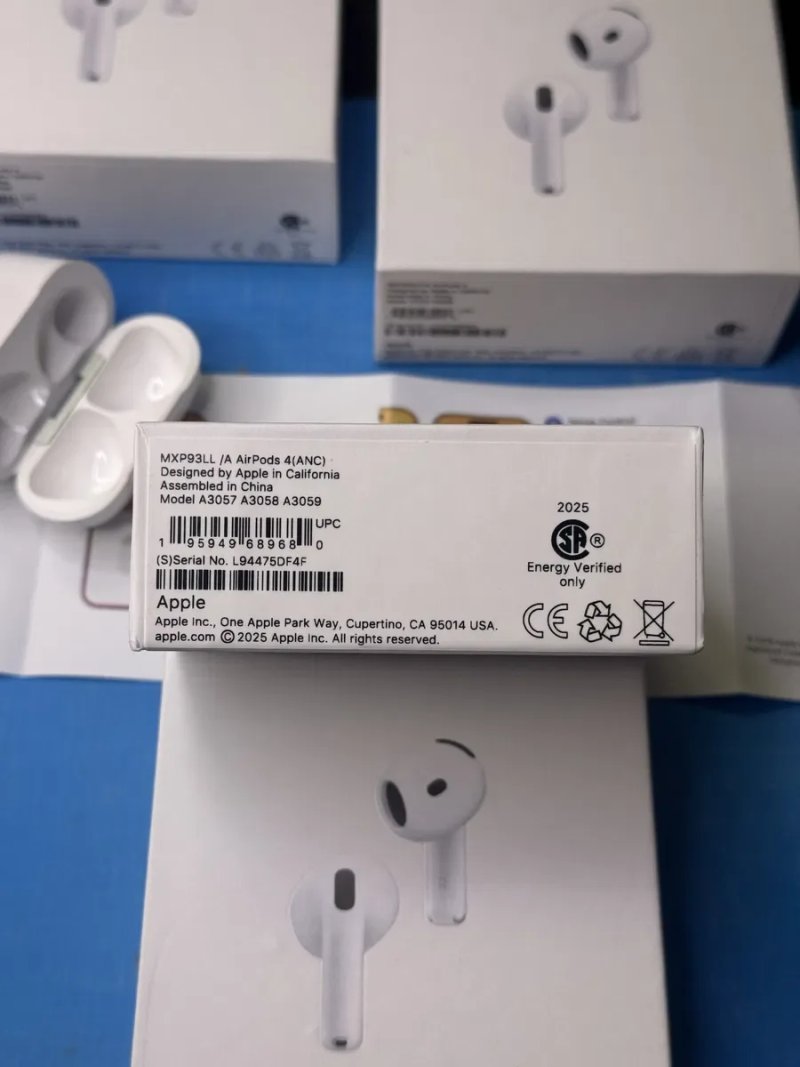 Навушники Apple Airpods 4 ANC — фото 5