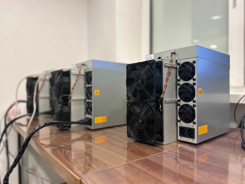 Наявність!Б/в Майнери Asic Bitmain Antminer S19 90 Th 3150Вт +Гарантія — фото 2
