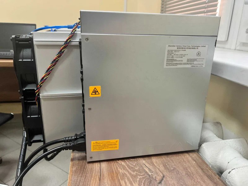 Наявність!Б/в Майнери Asic Bitmain Antminer S19 90 Th 3150Вт +Гарантія — фото 3