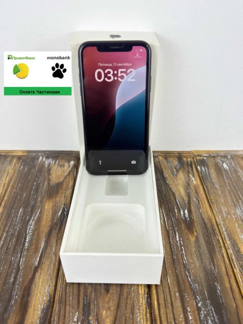 Недорогий Преміальний Смартфон Apple Iphone XR Black /Apple A12 Bionic/64 GB /ГАРАНТІЯ