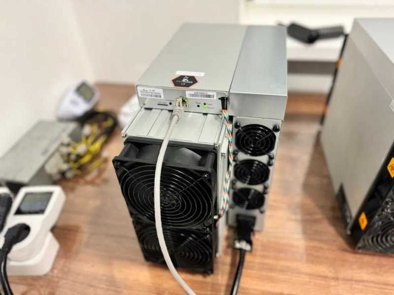 NEW Antminer L9 16 Gh - Amlogic miner Asic Bitmain, Майнер + Гарантія — фото 4