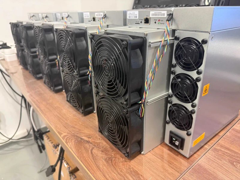 NEW Antminer L9 16 Gh - Amlogic miner Asic Bitmain, Майнер + Гарантія — фото 6