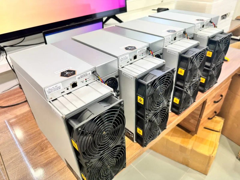 NEW Майнер! Asic Bitmain Antminer S21 195 Th miner + Гарантія — фото 8
