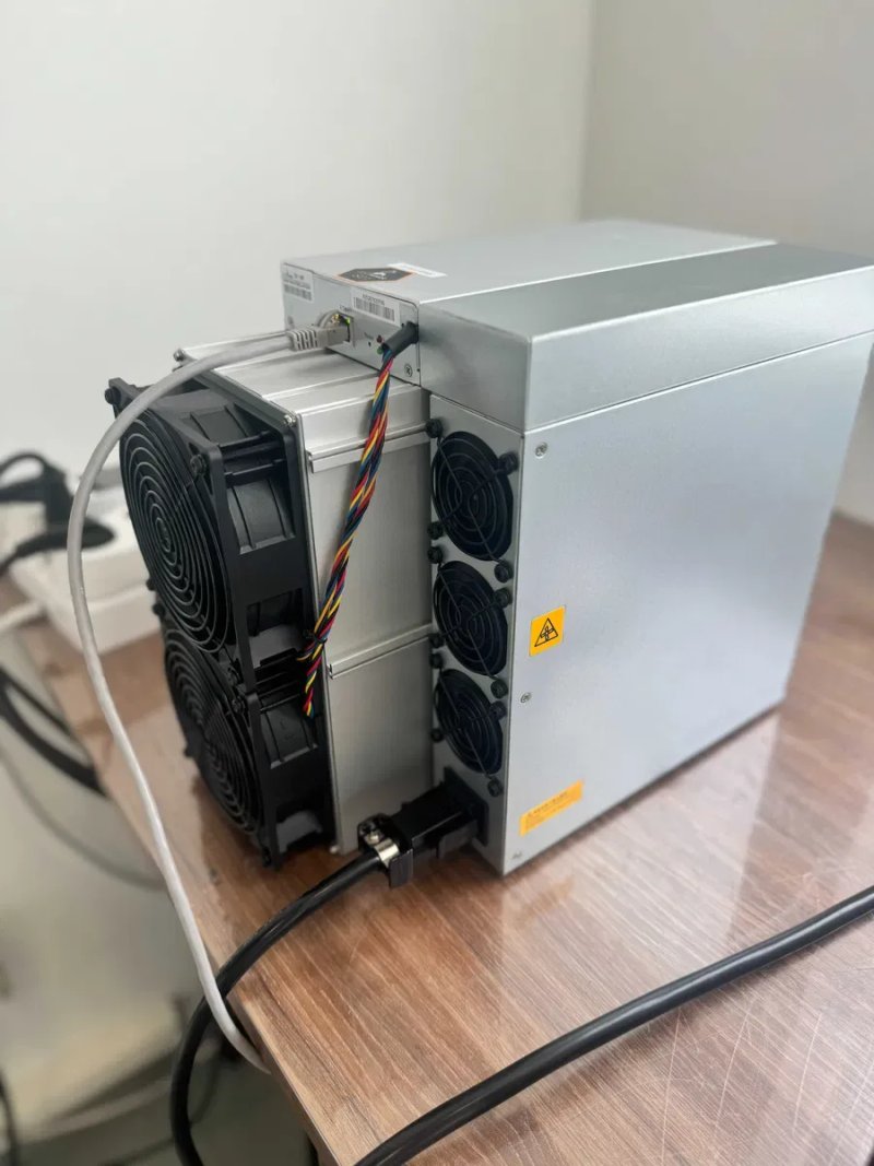 NEW Майнер! Asic Bitmain Antminer S21 200 Th Civitek miner + Гарантія — фото 7