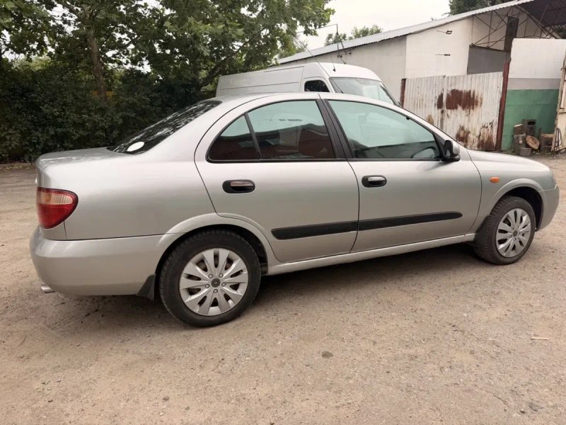 Nissan Almera 2003 без вкладень!Сімейне авто, доглянуте! — фото 4