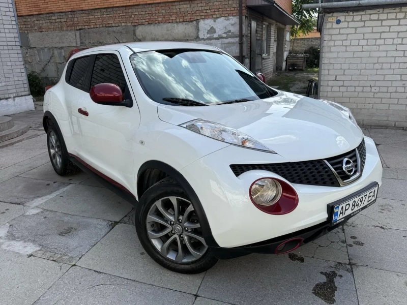Nissan Juke 1.6 — фото 3