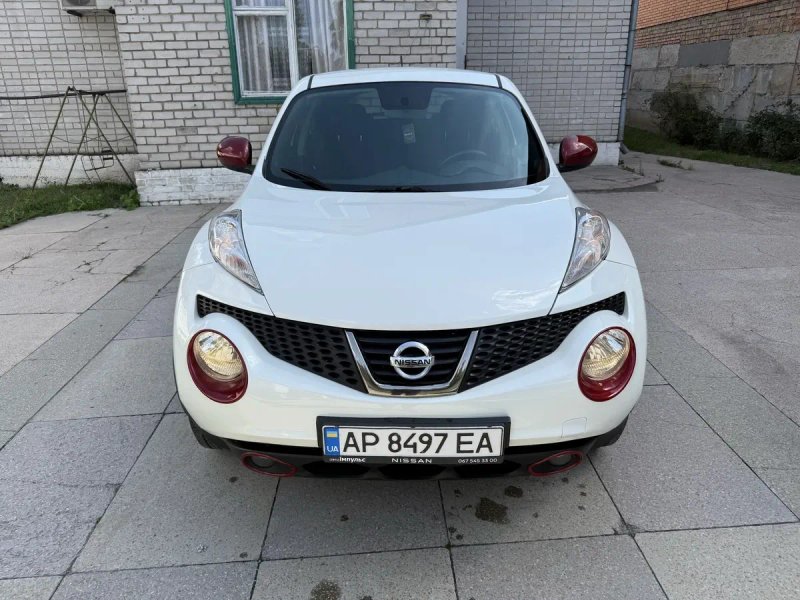 Nissan Juke 1.6 — фото 5